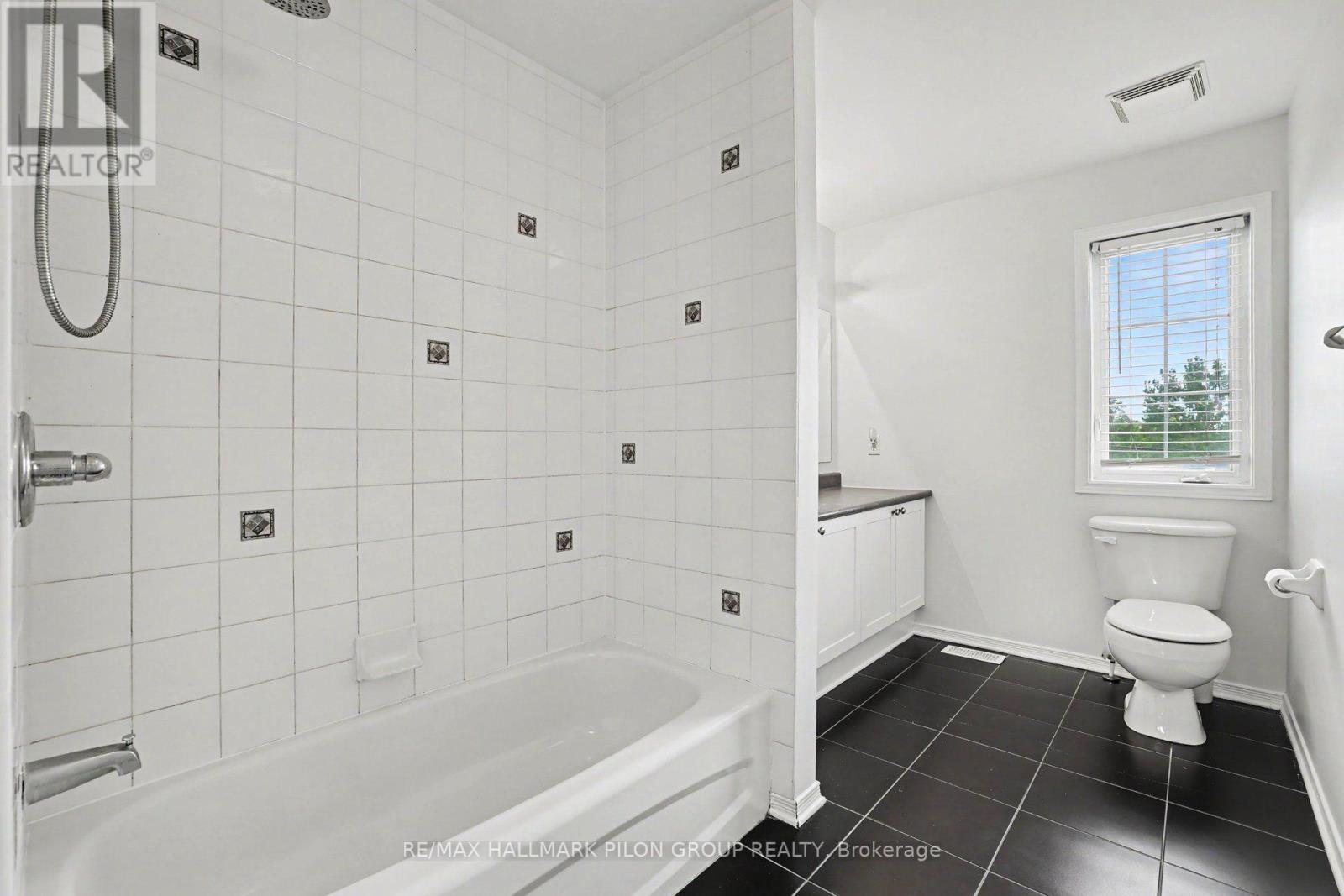 1395 Kitchener Avenue Property Photo 14
