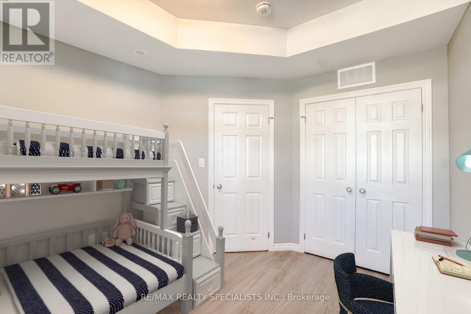 120 Wheat Lane Property Photo 8
