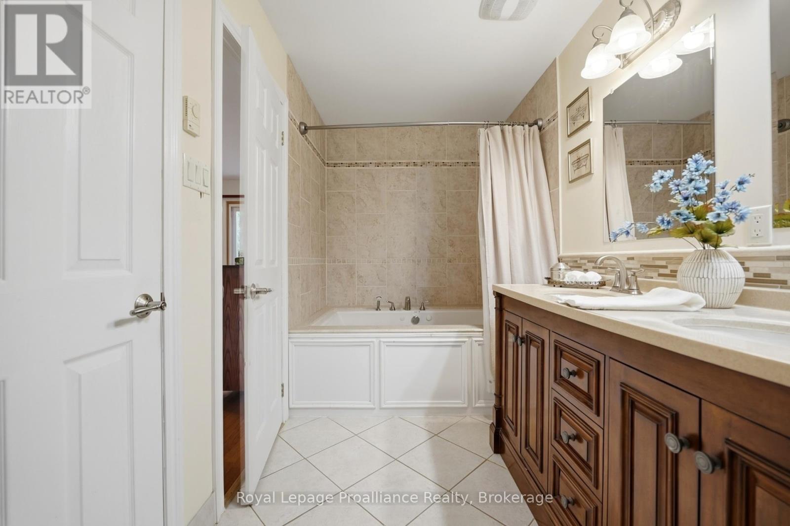 51 Selena Avenue Property Photo 21