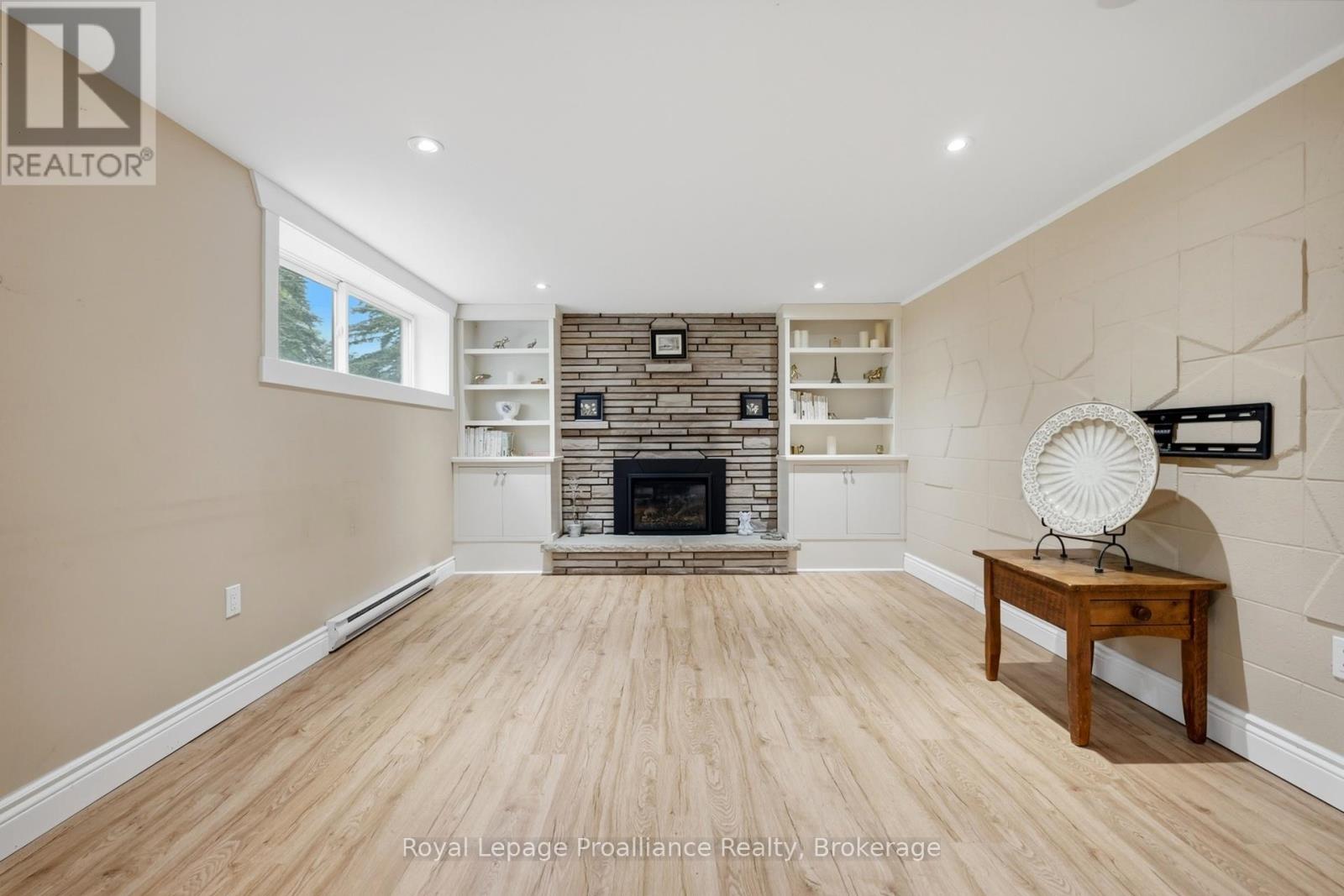 51 Selena Avenue Property Photo 33