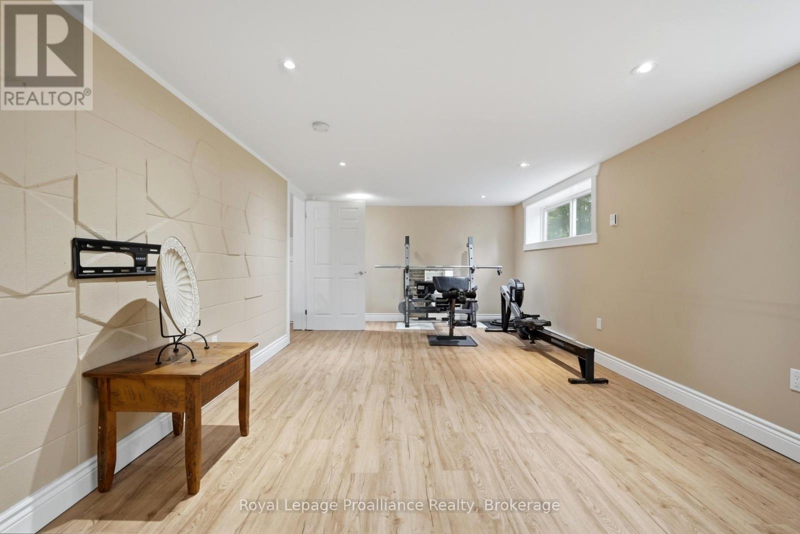 51 Selena Avenue Property Photo 34