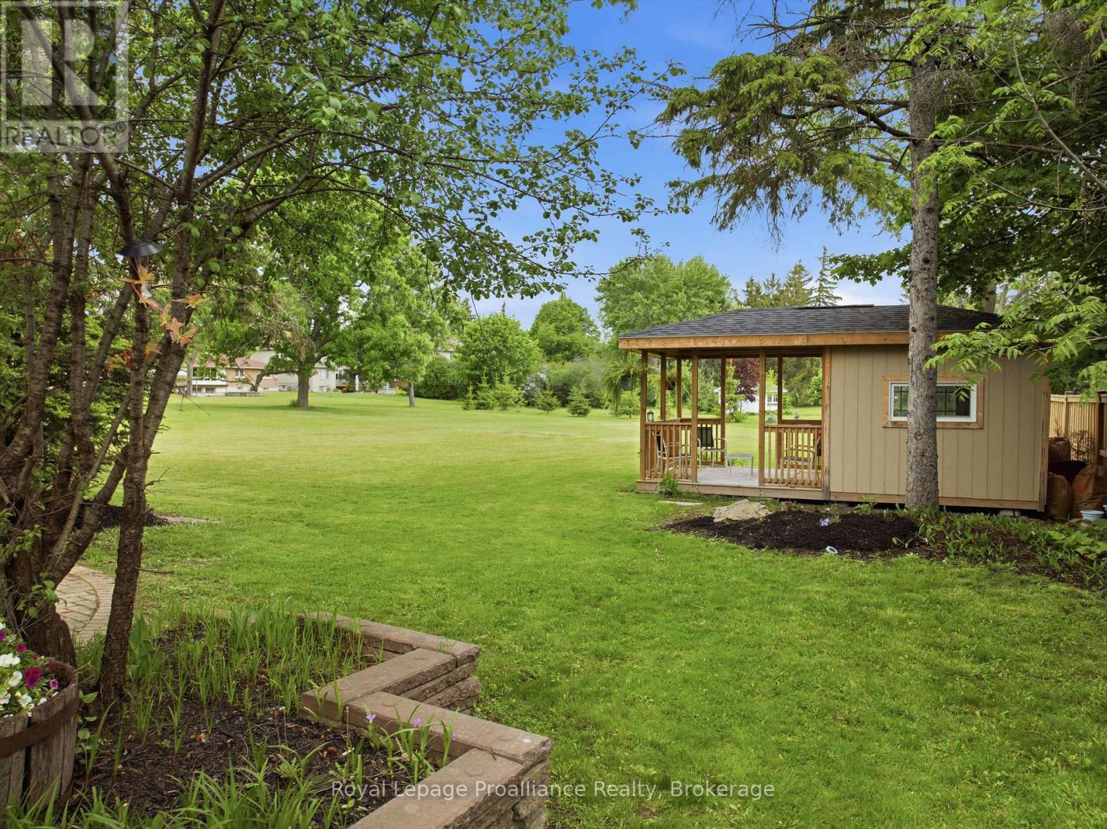 51 Selena Avenue Property Photo 48