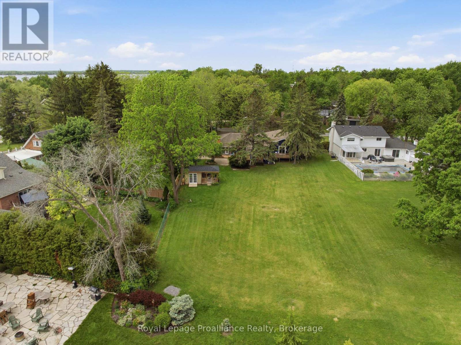 51 Selena Avenue Property Photo 49