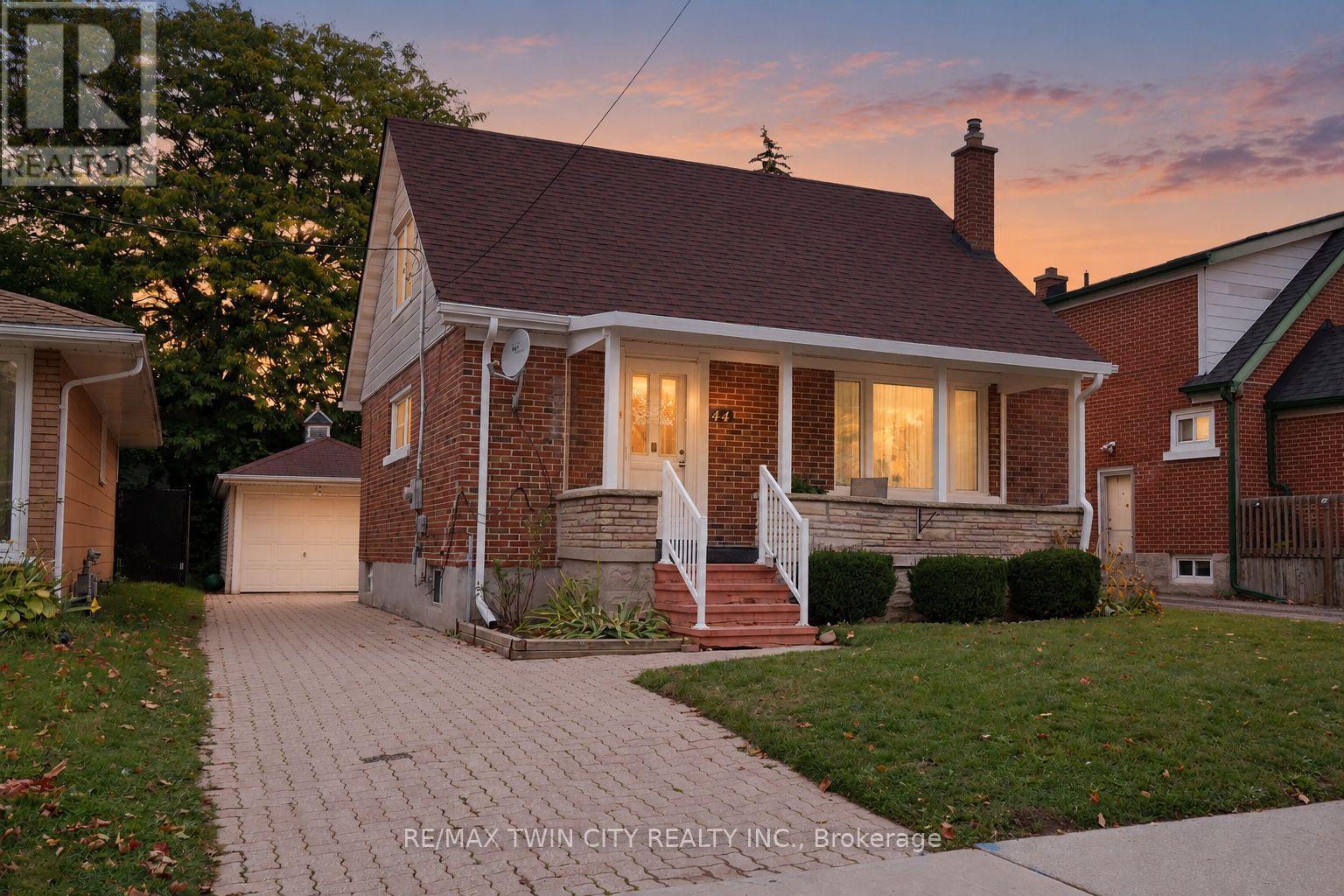 44 Ruby Street Property Photo 1