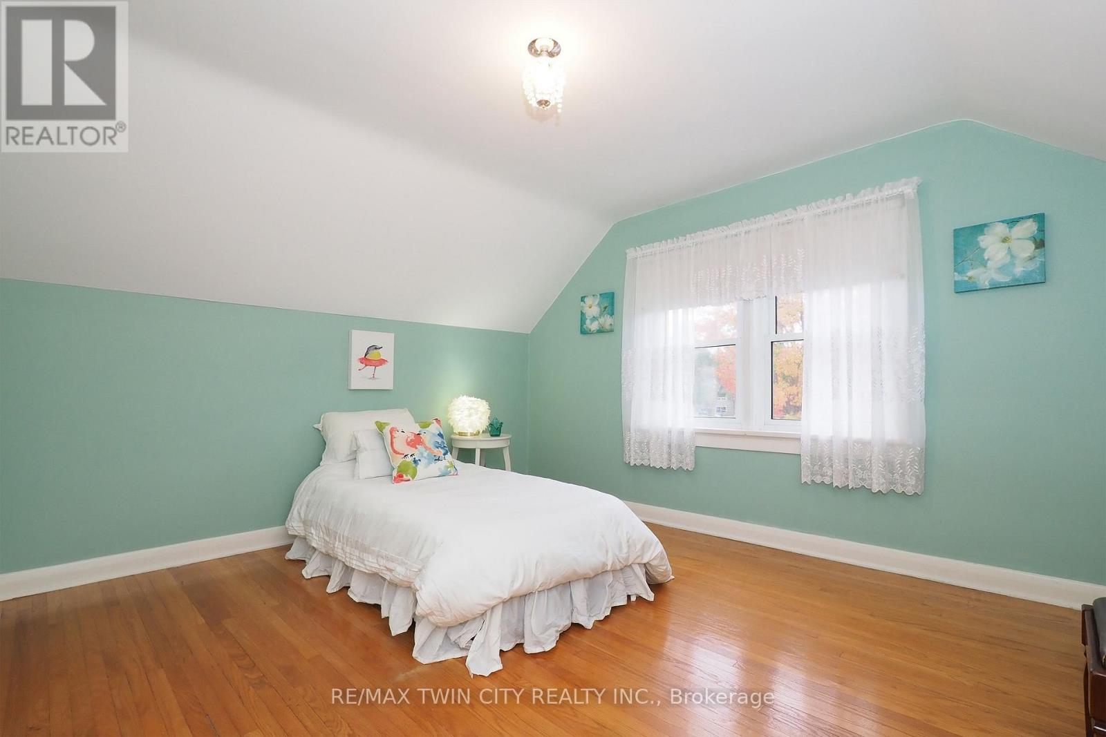 44 Ruby Street Property Photo 22