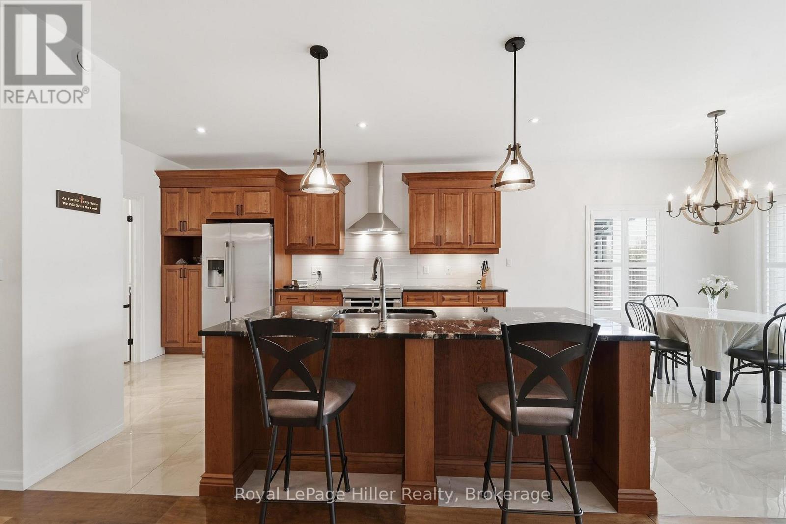 225 Wimpole Street Property Photo 10