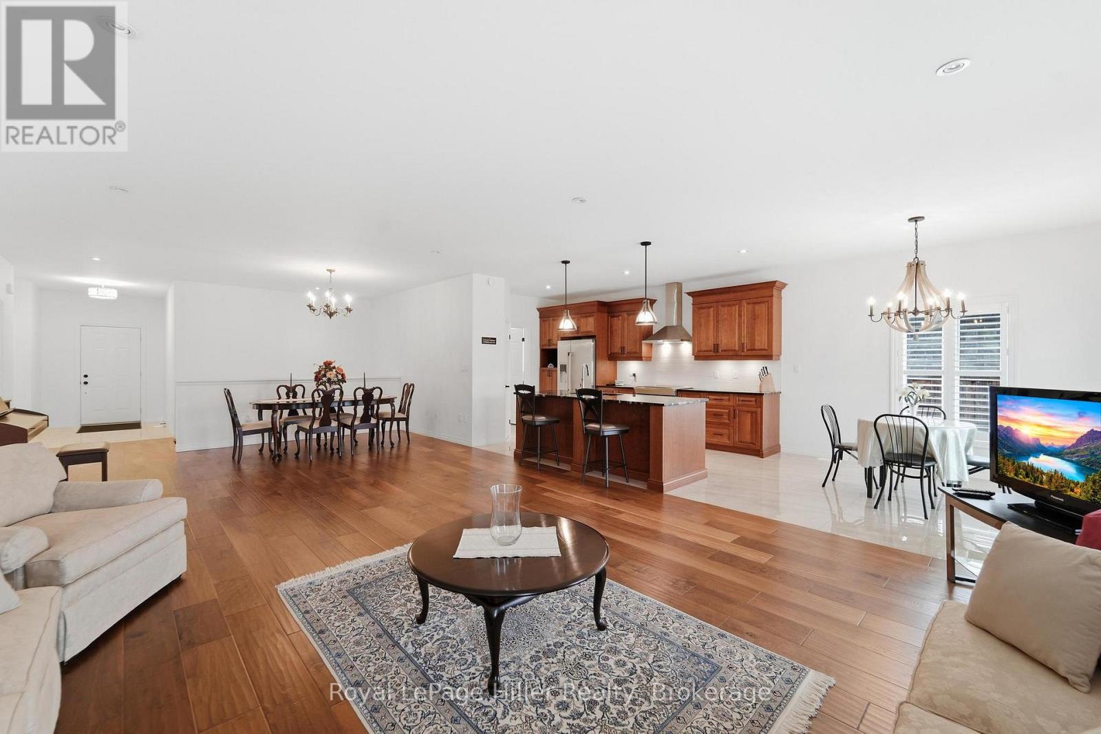 225 Wimpole Street Property Photo 15