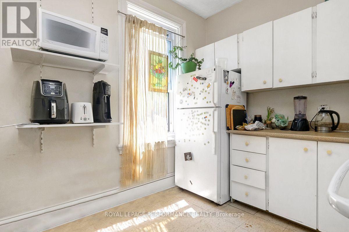 486-488 Lisgar Street Property Photo 22