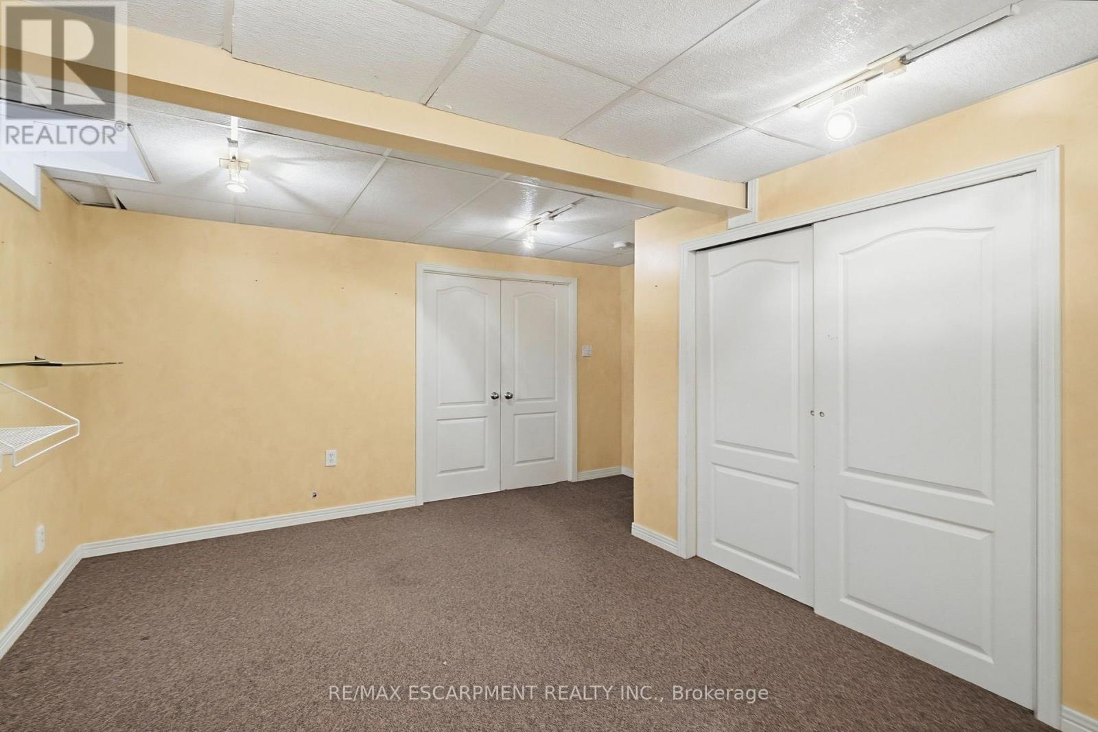 102 Cove Crescent Property Photo 42