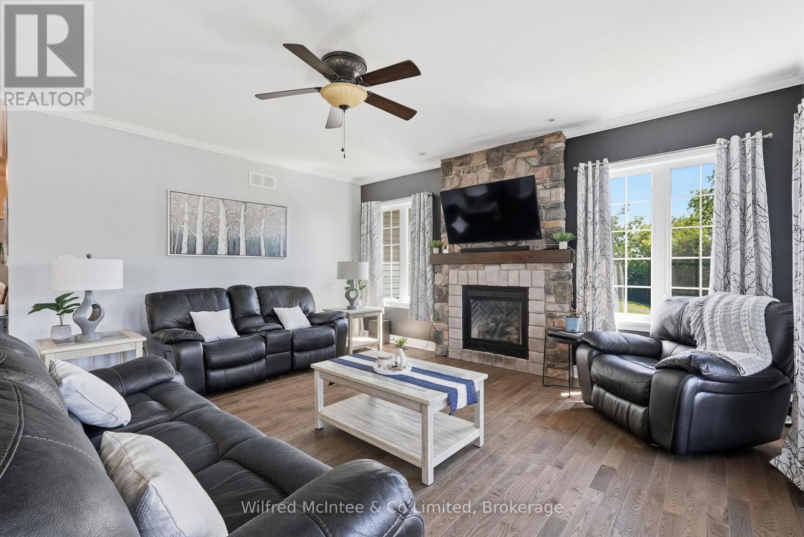 29 Church Street Property Photo 4