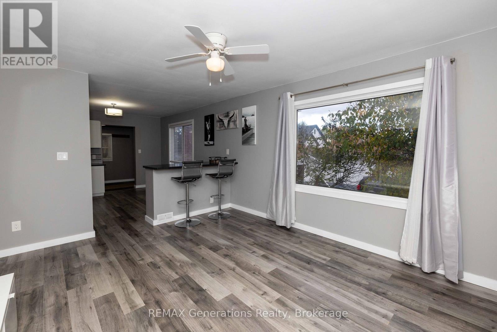 356 Elliott Street Property Photo 6