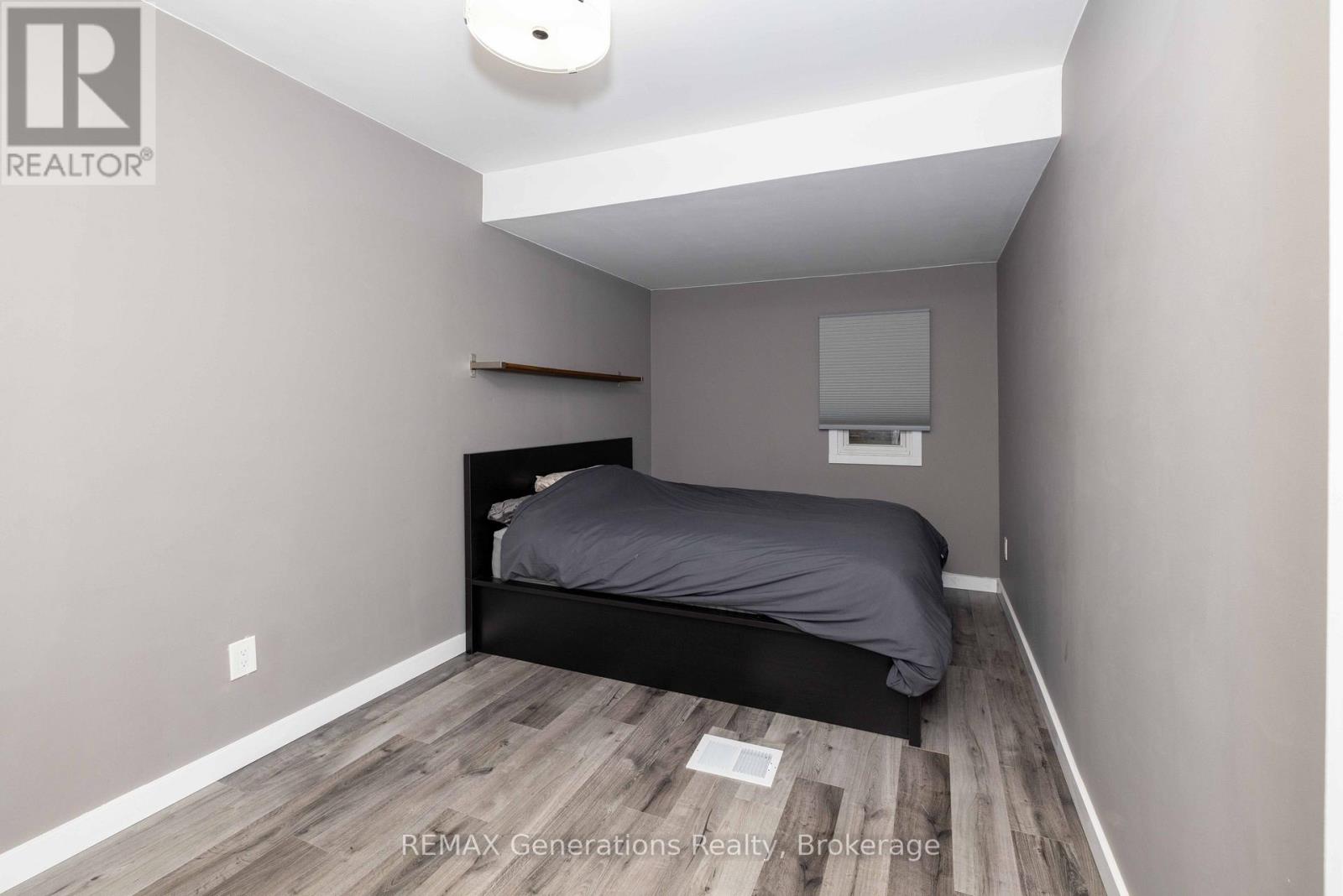 356 Elliott Street Property Photo 9