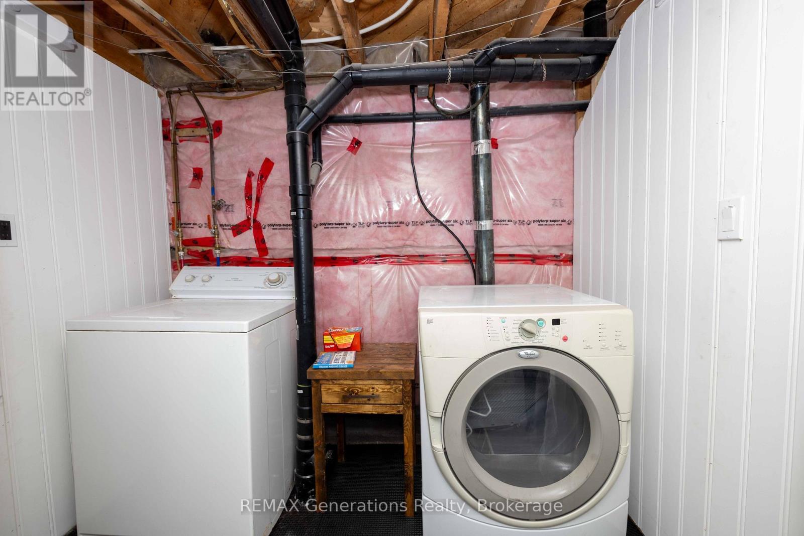 356 Elliott Street Property Photo 17