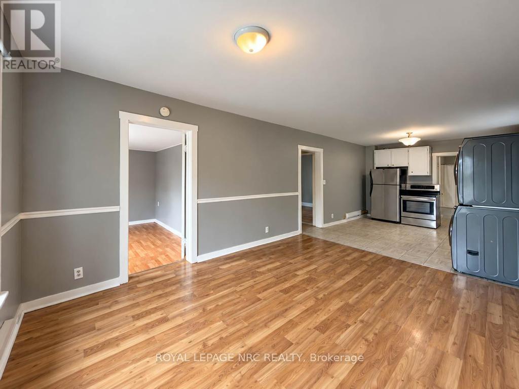 255 Jarvis Street Property Photo 6