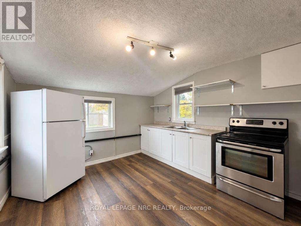255 Jarvis Street Property Photo 13