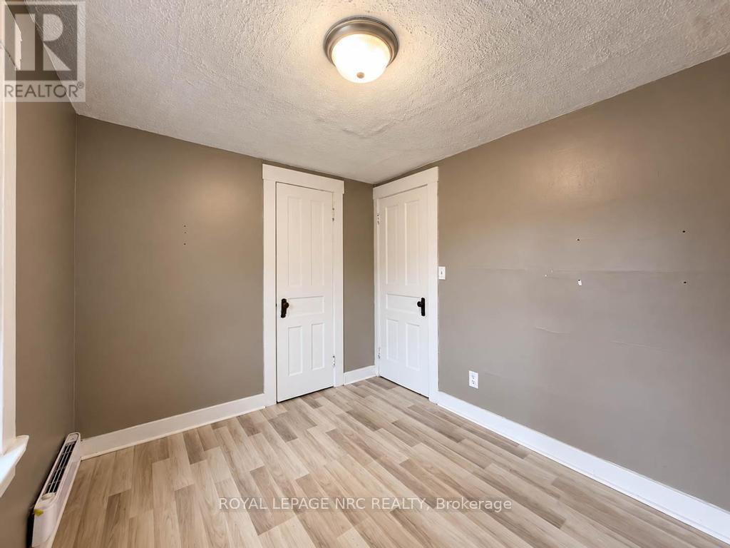 255 Jarvis Street Property Photo 19