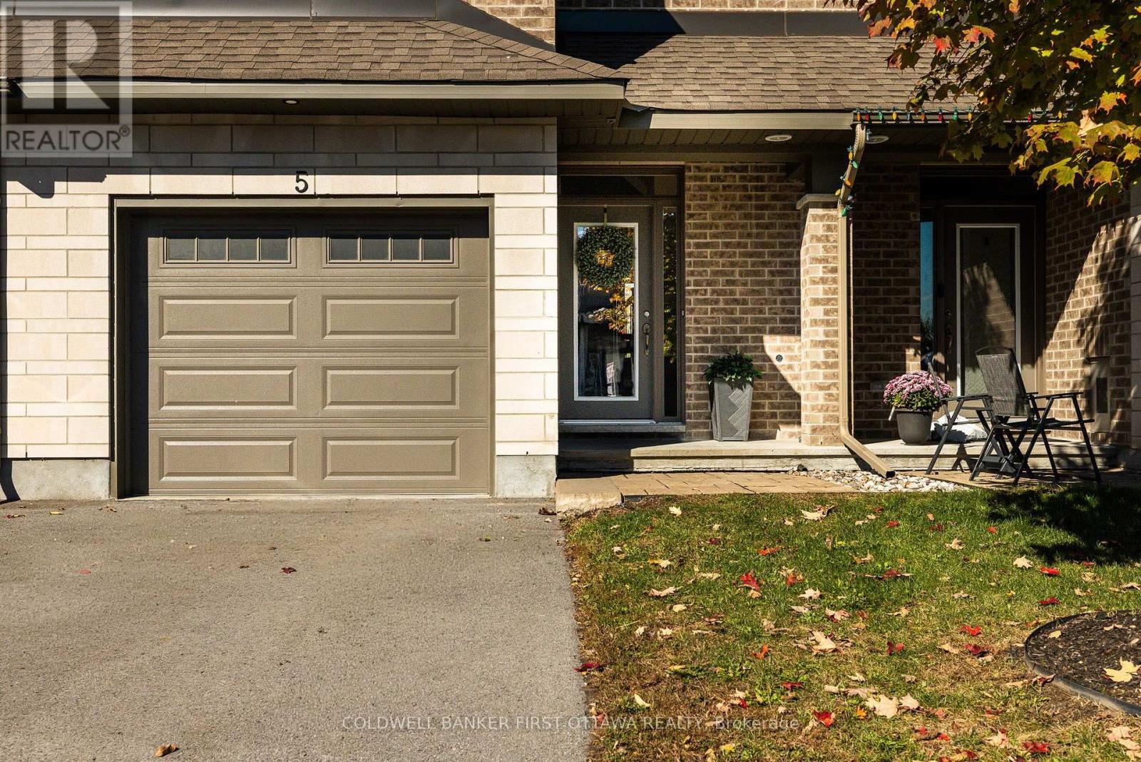 5 Taber Street Property Photo 2