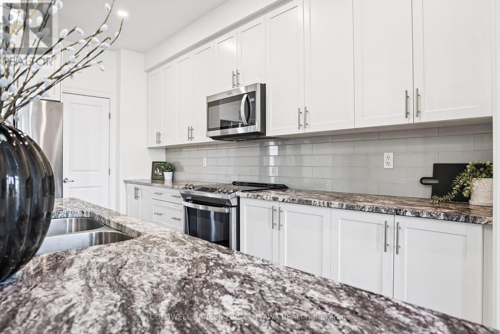 5 Taber Street Property Photo 15
