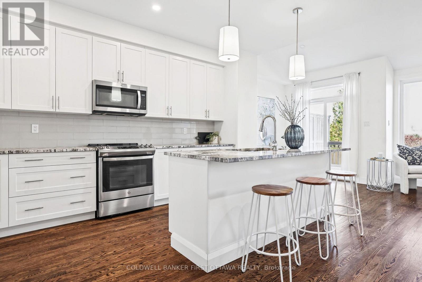 5 Taber Street Property Photo 18