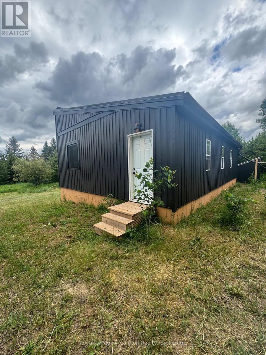 4010 Hwy 588 Highway Property Photo 4