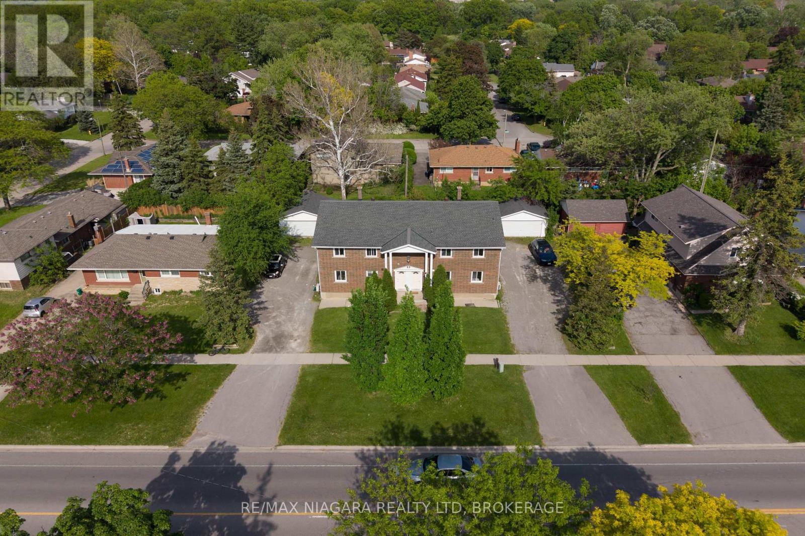 293-295 Glenridge Avenue Property Photo 3