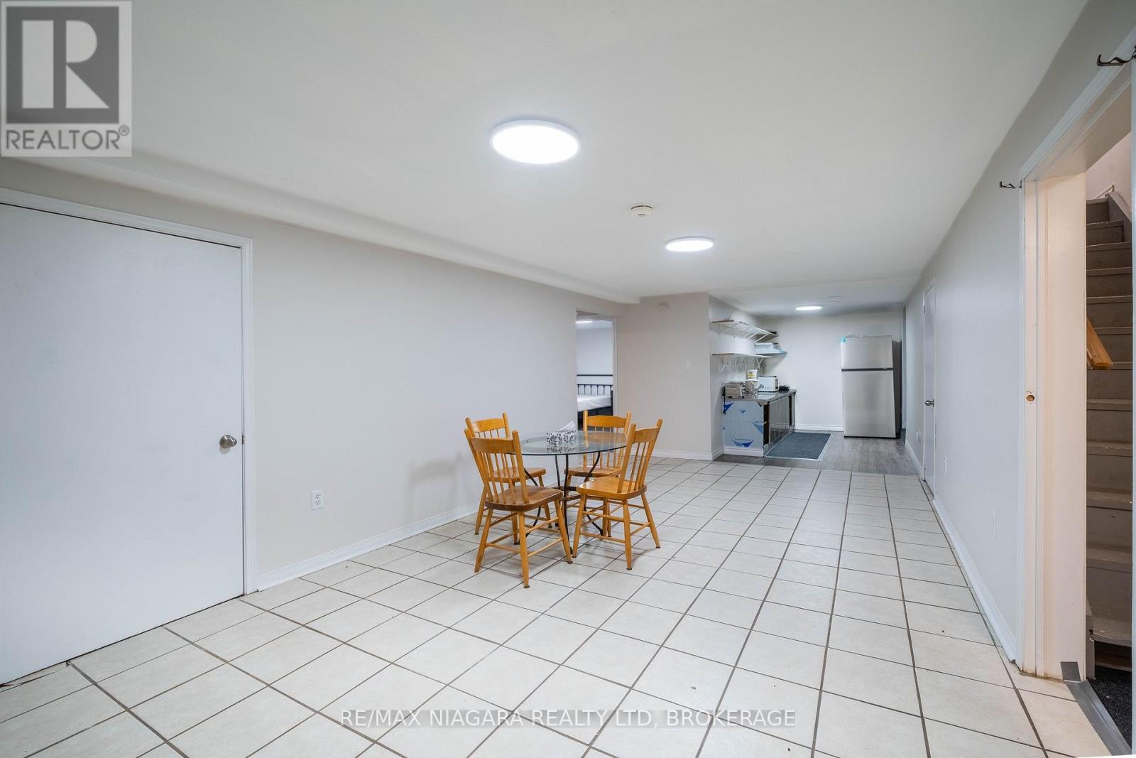 293-295 Glenridge Avenue Property Photo 26