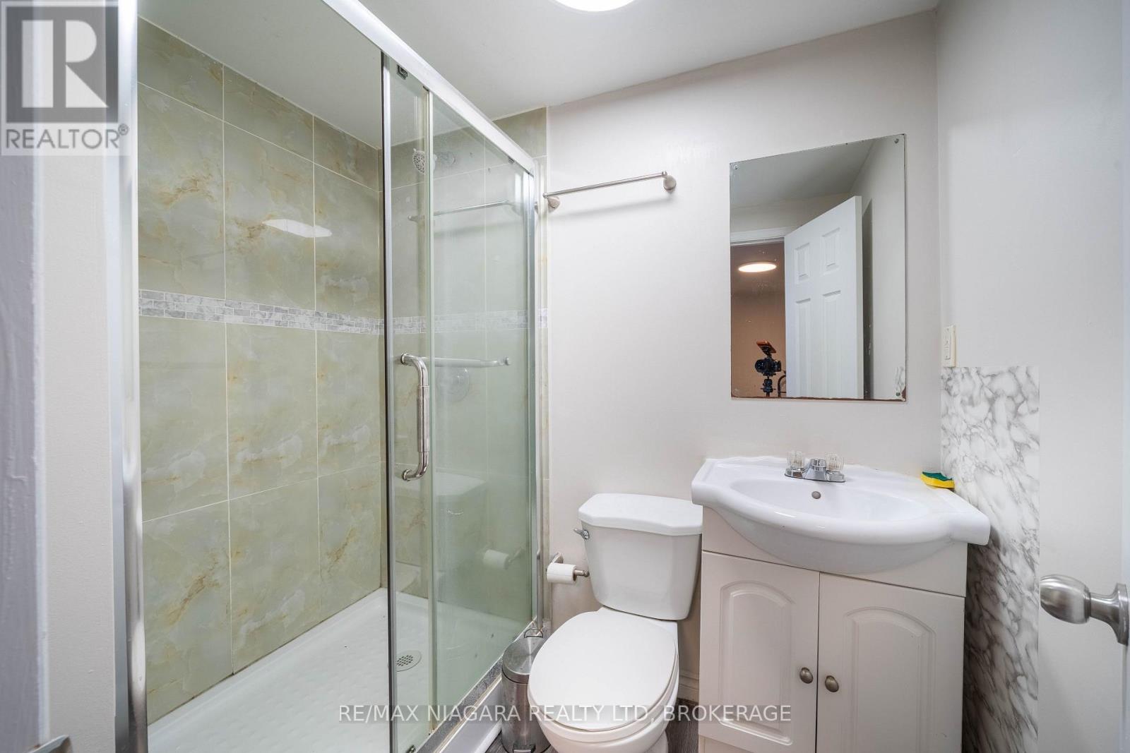 293-295 Glenridge Avenue Property Photo 28