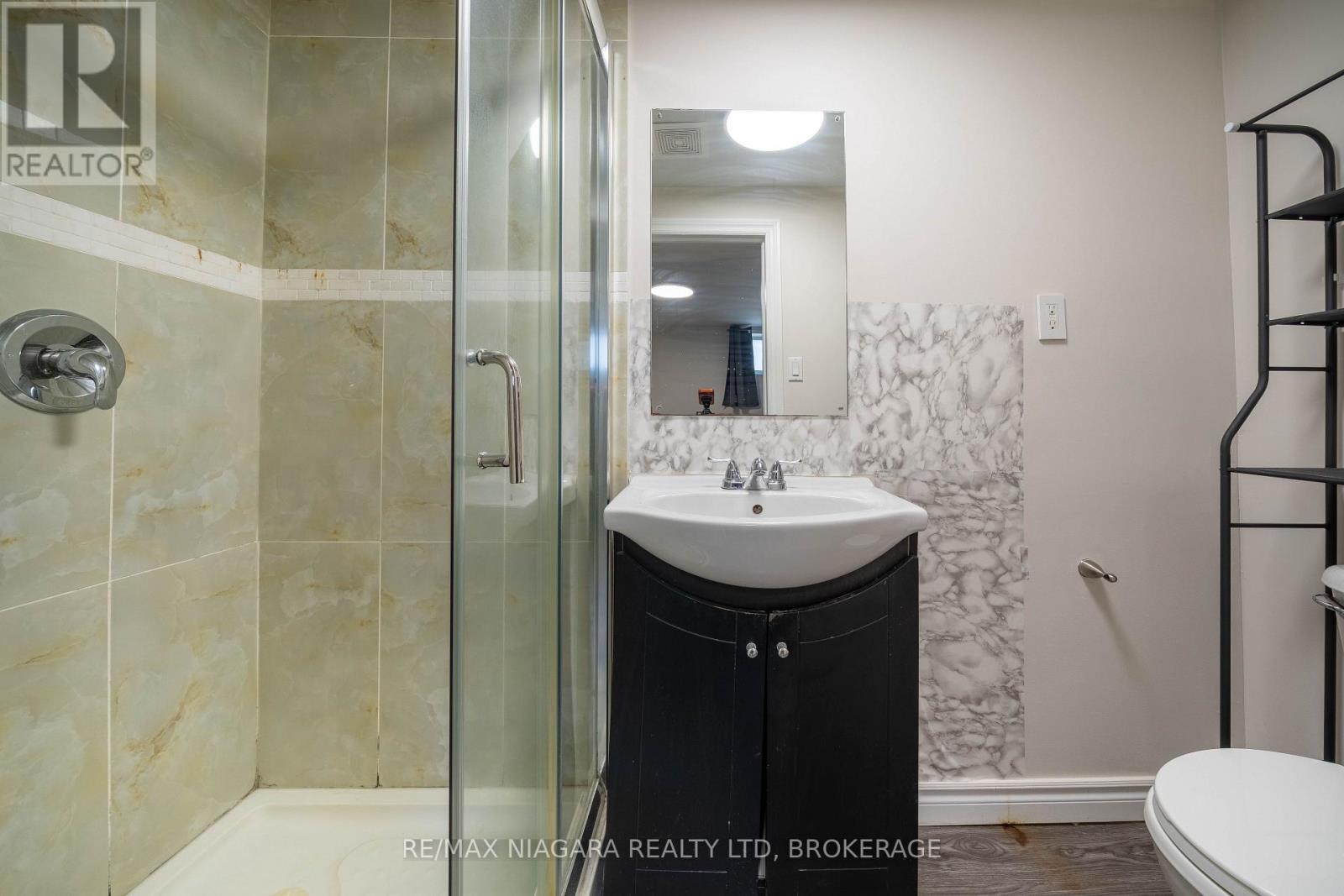 293-295 Glenridge Avenue Property Photo 31