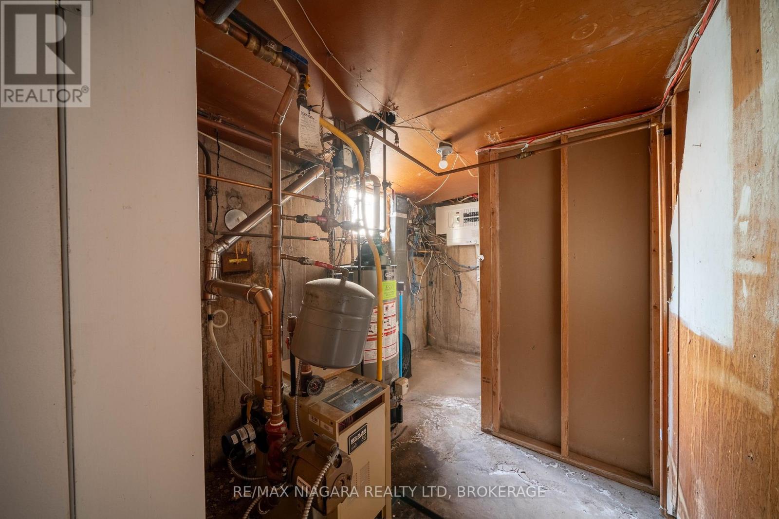 293-295 Glenridge Avenue Property Photo 32