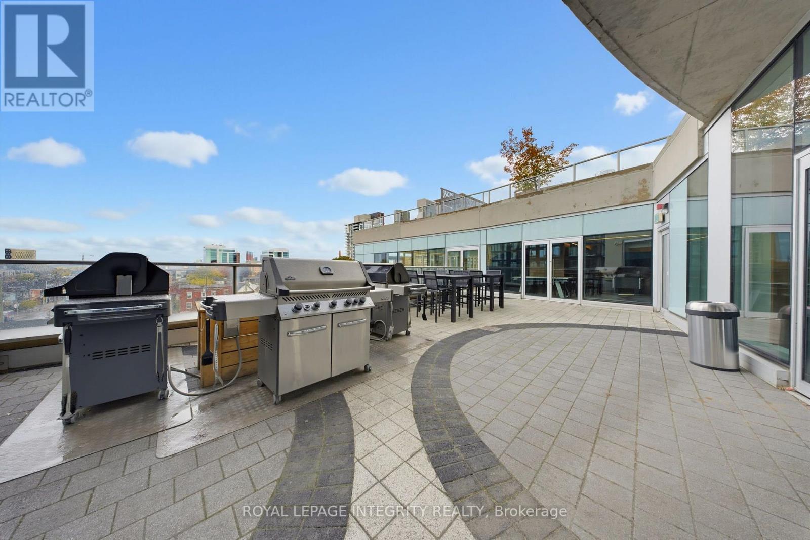 4005 - 805 Carling Avenue Property Photo 24