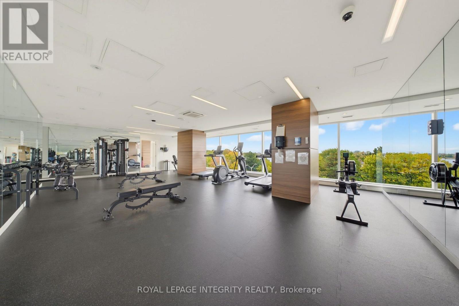 4005 - 805 Carling Avenue Property Photo 26