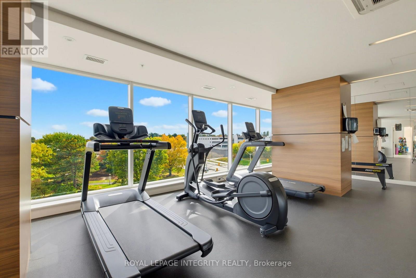 4005 - 805 Carling Avenue Property Photo 27