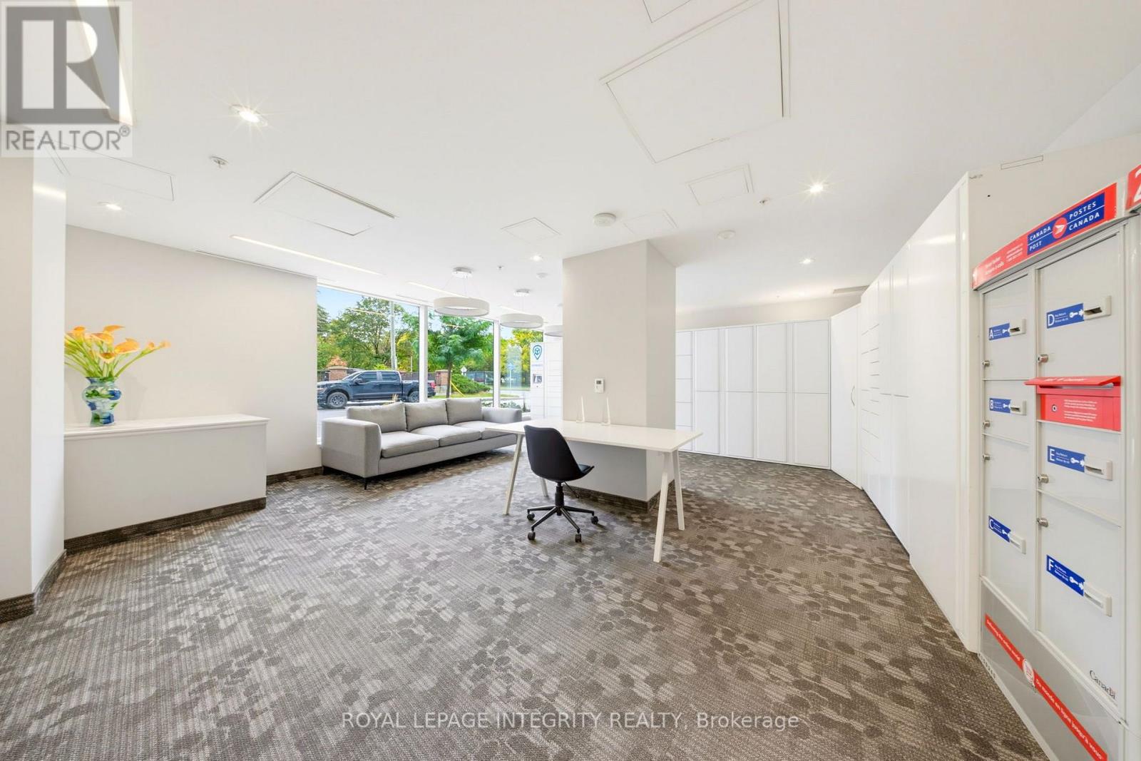 4005 - 805 Carling Avenue Property Photo 35
