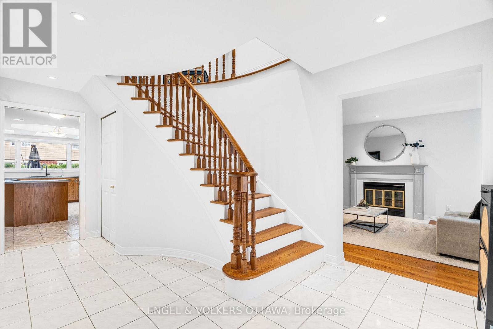 6 Holly Ridge Property Photo 5