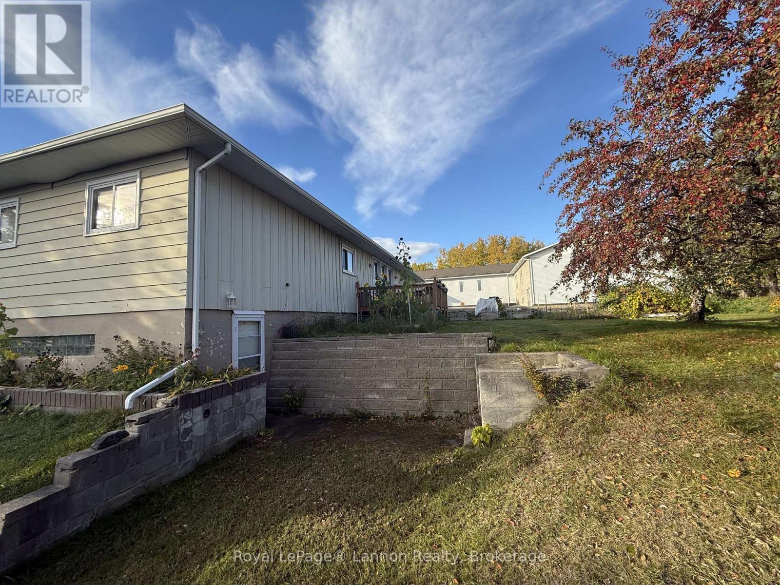 24 First Avenue Property Photo 5