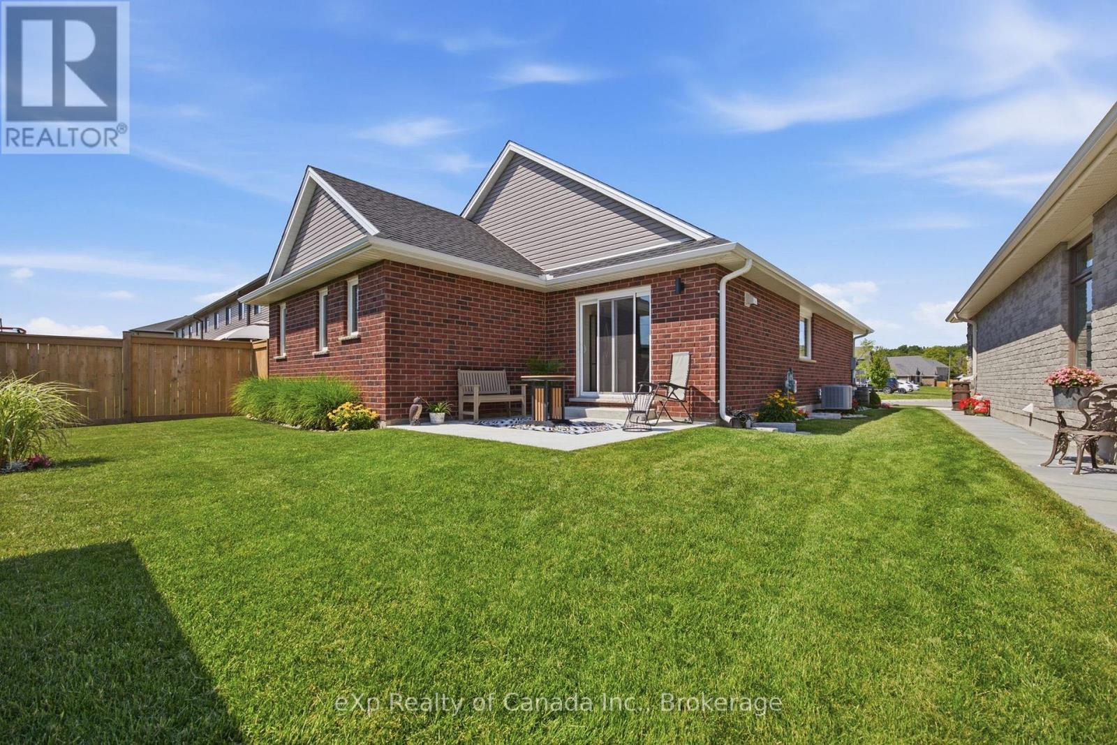 23 Evylean Court Property Photo 6