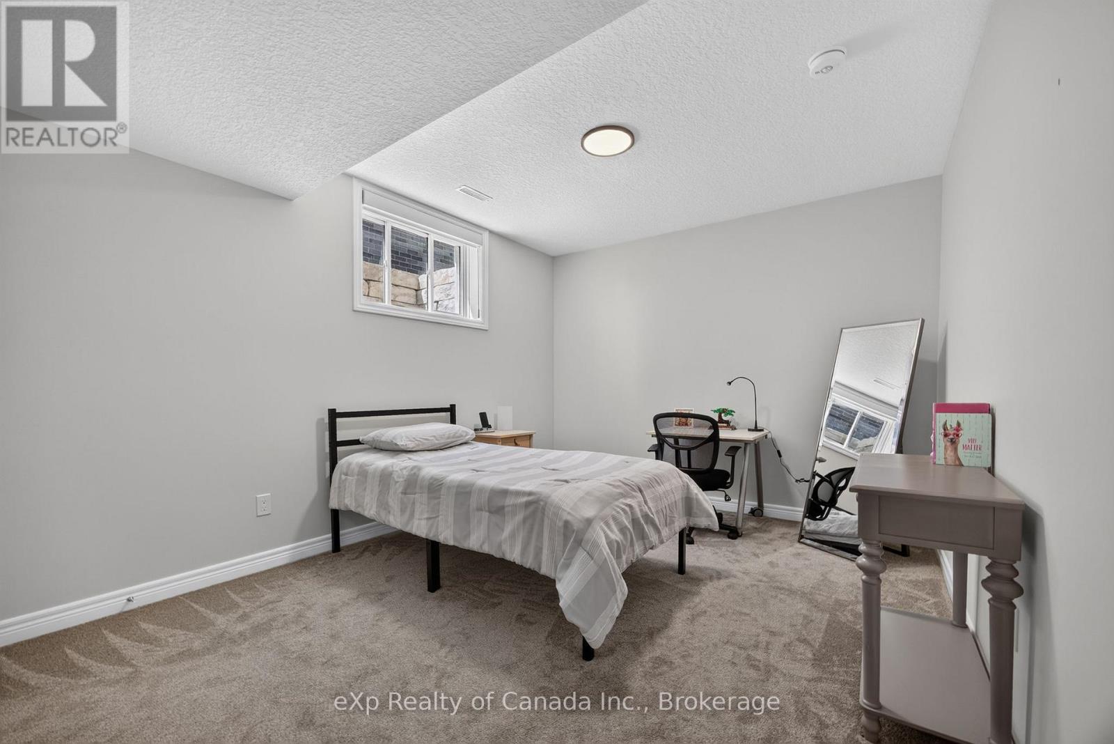 23 Evylean Court Property Photo 34
