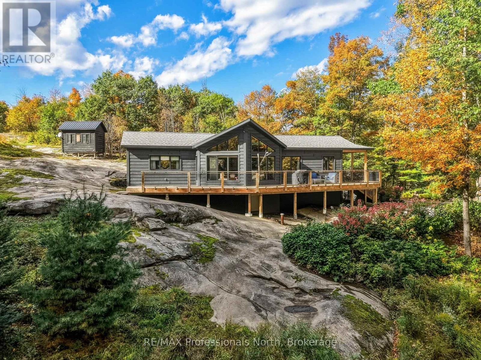 1266 North Shore Road Property Photo 1
