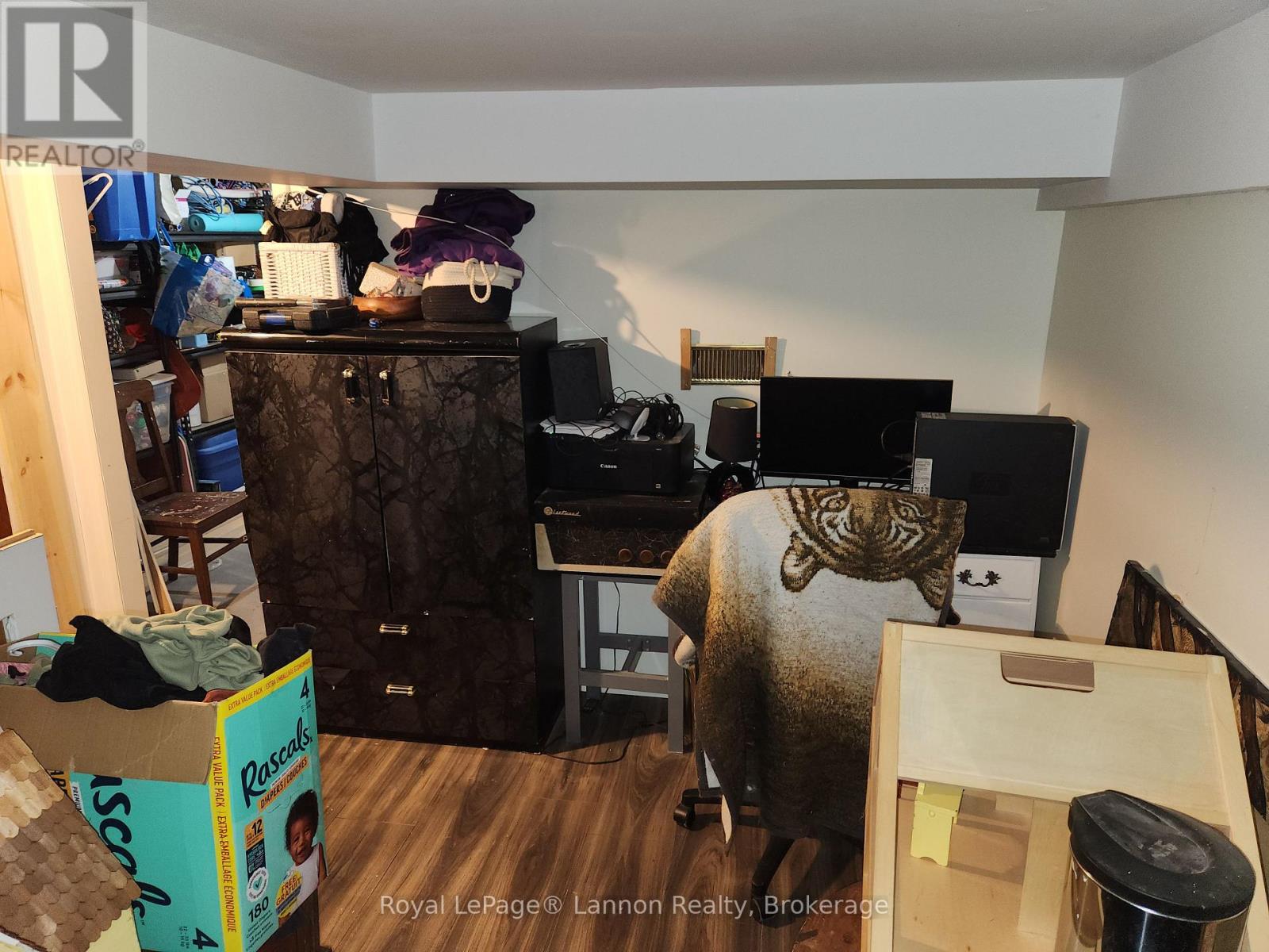 342 Amelia Street E Property Photo 21