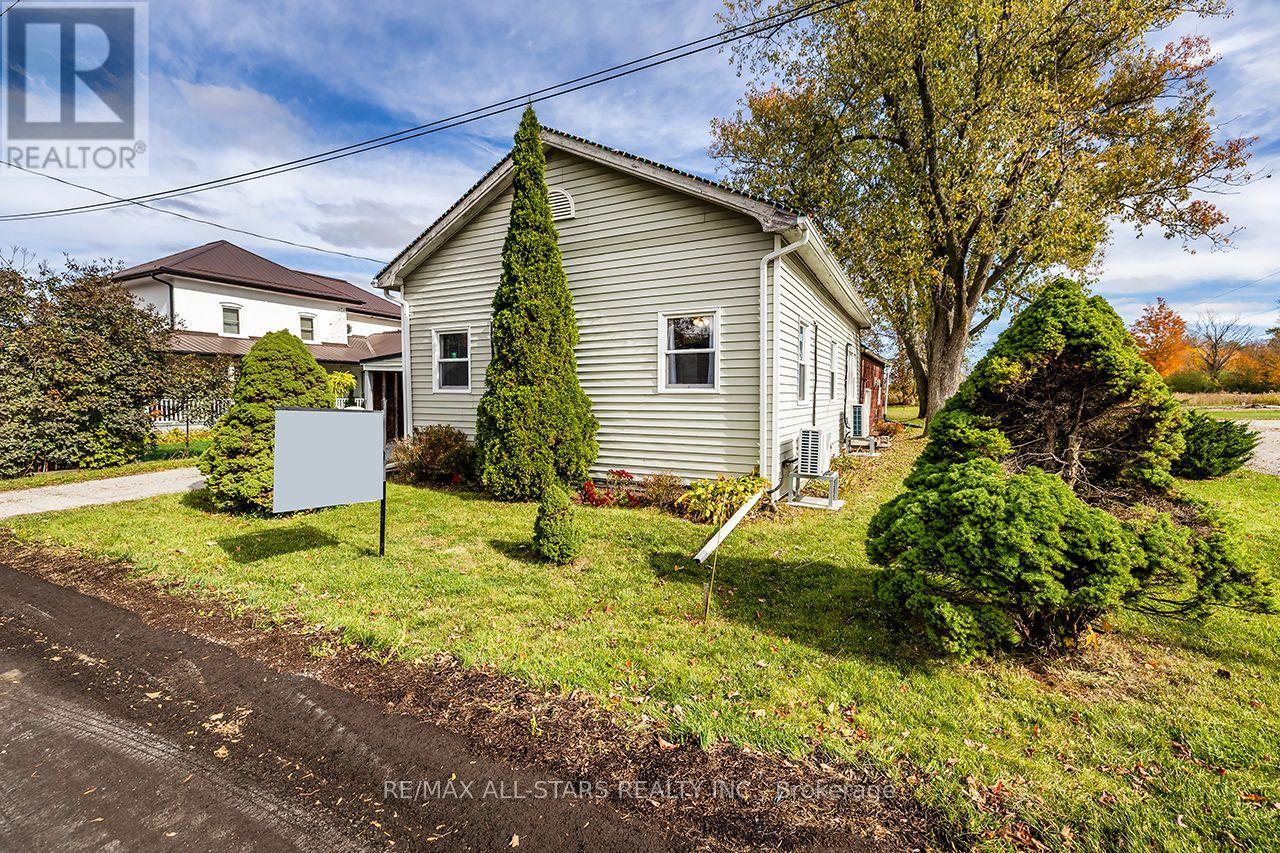 11 Church Street Property Photo 2