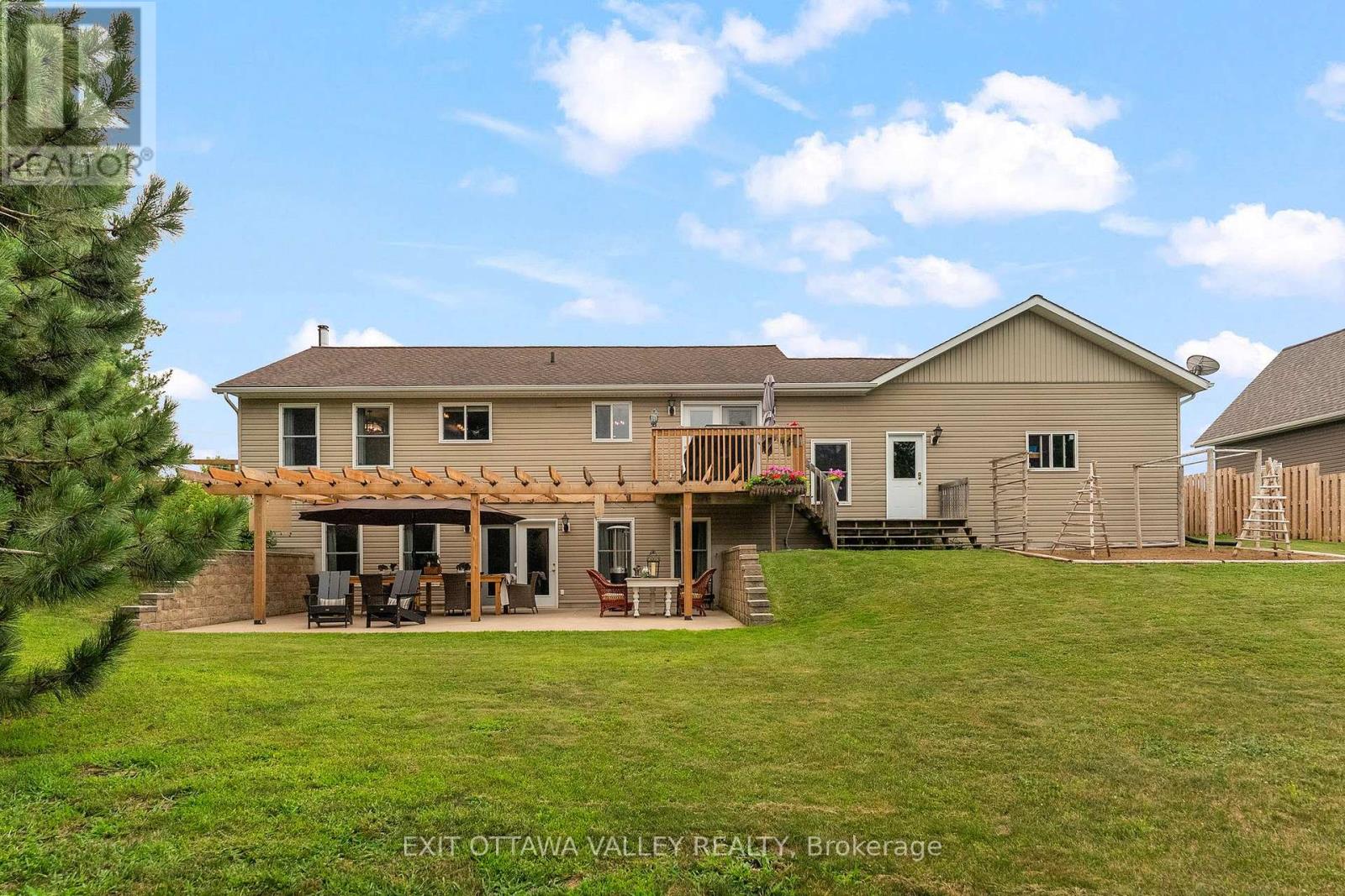 62 Meadowview Drive Property Photo 45