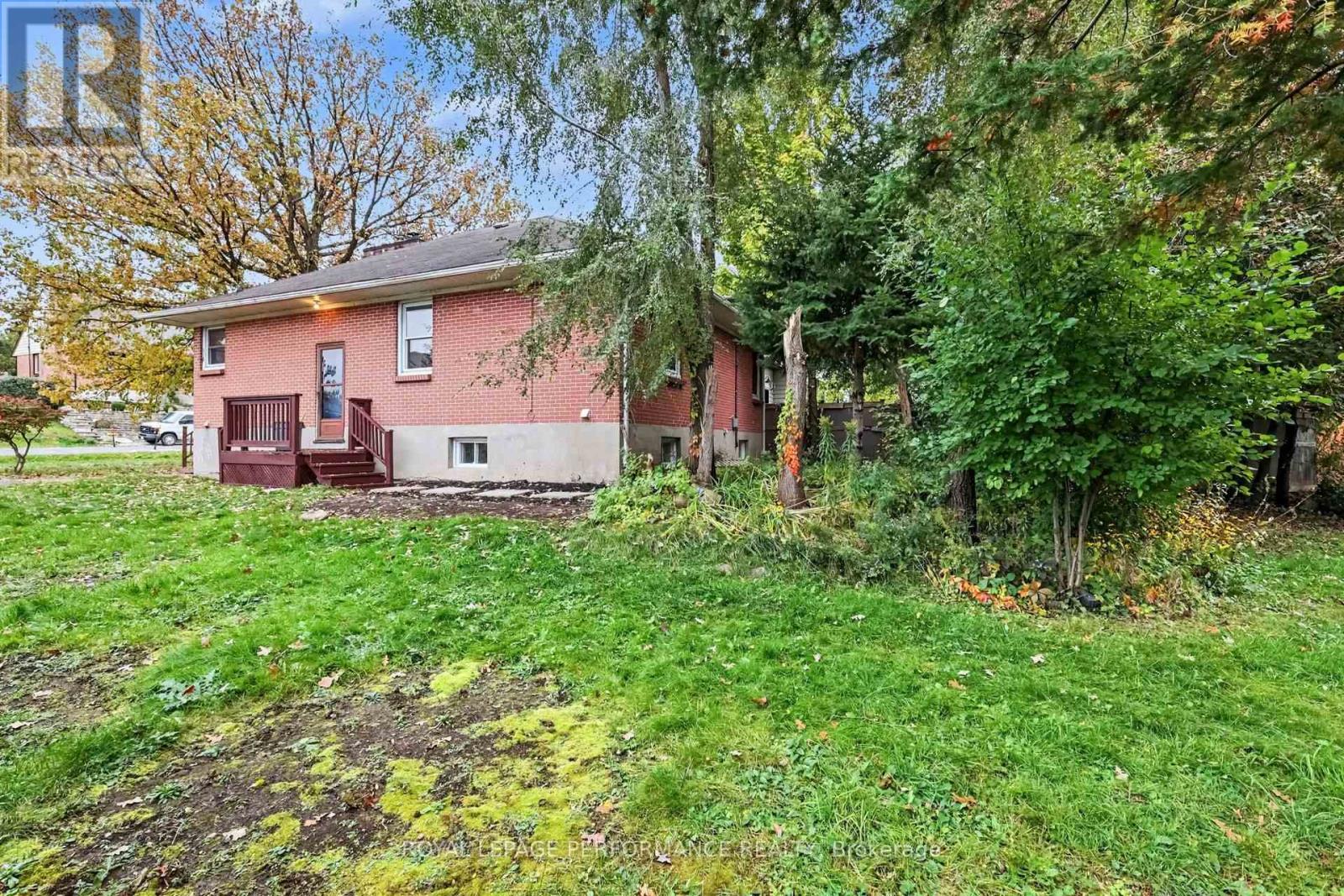 856 Iroquois Road Property Photo 28