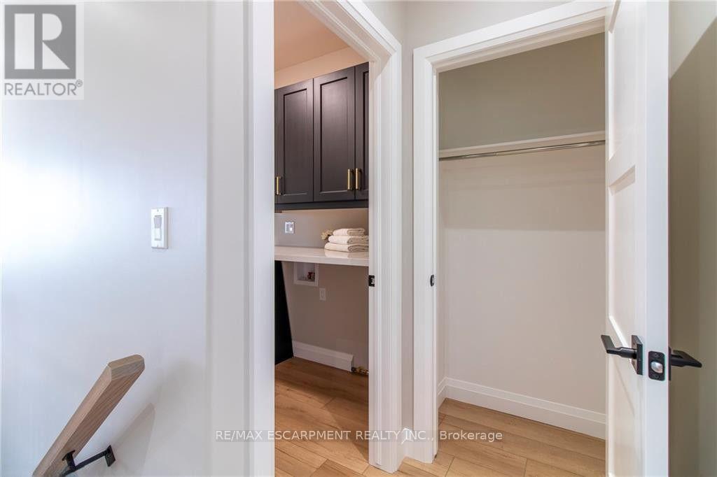 96 Craddock Boulevard Property Photo 19