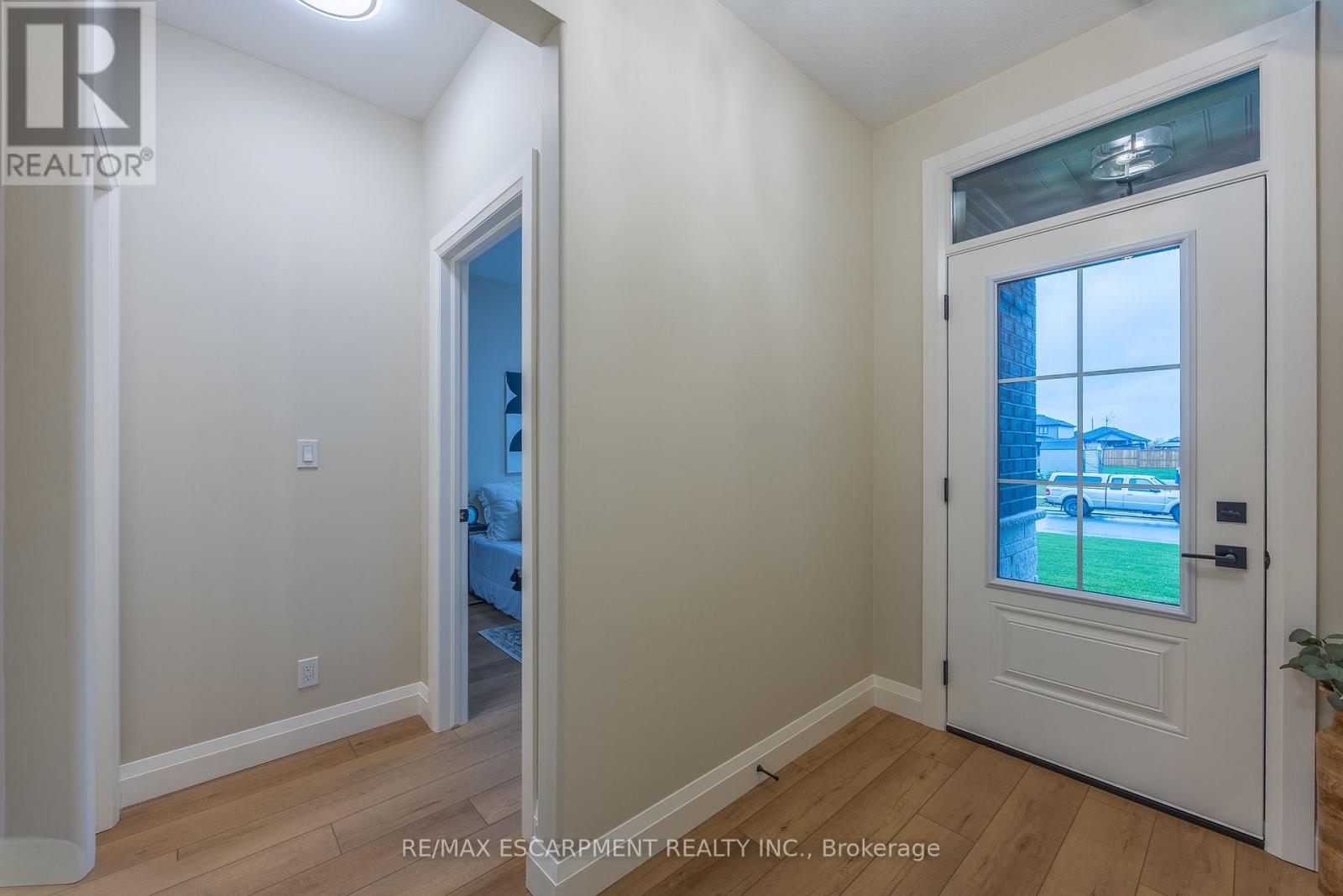 88 Craddock Boulevard Property Photo 2