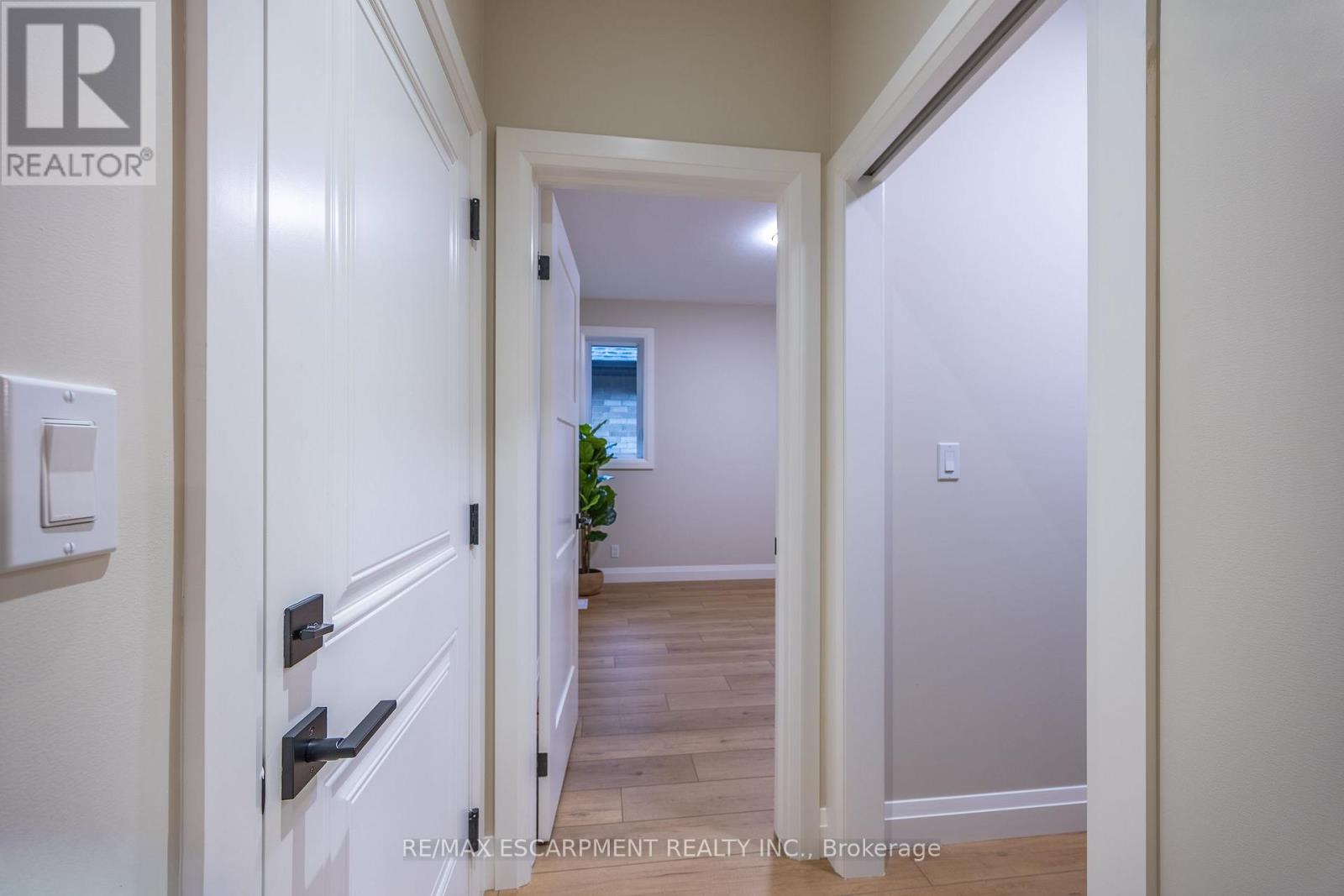 88 Craddock Boulevard Property Photo 14