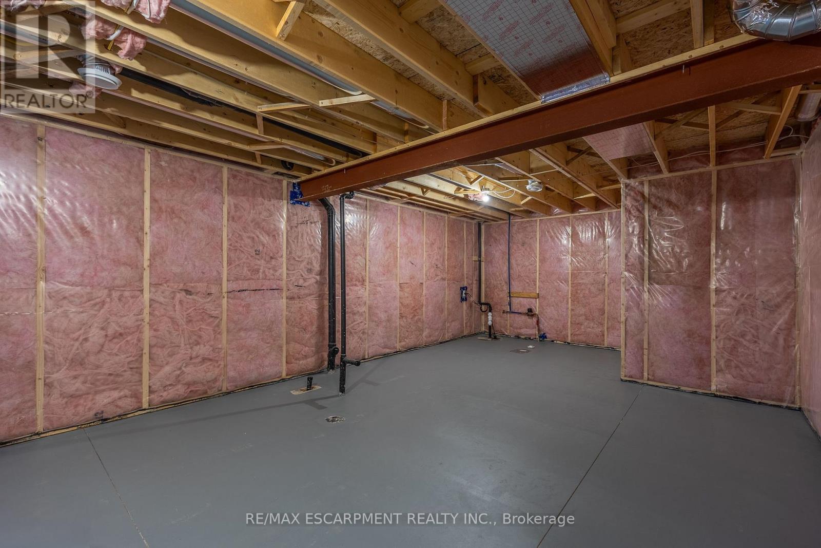 88 Craddock Boulevard Property Photo 22