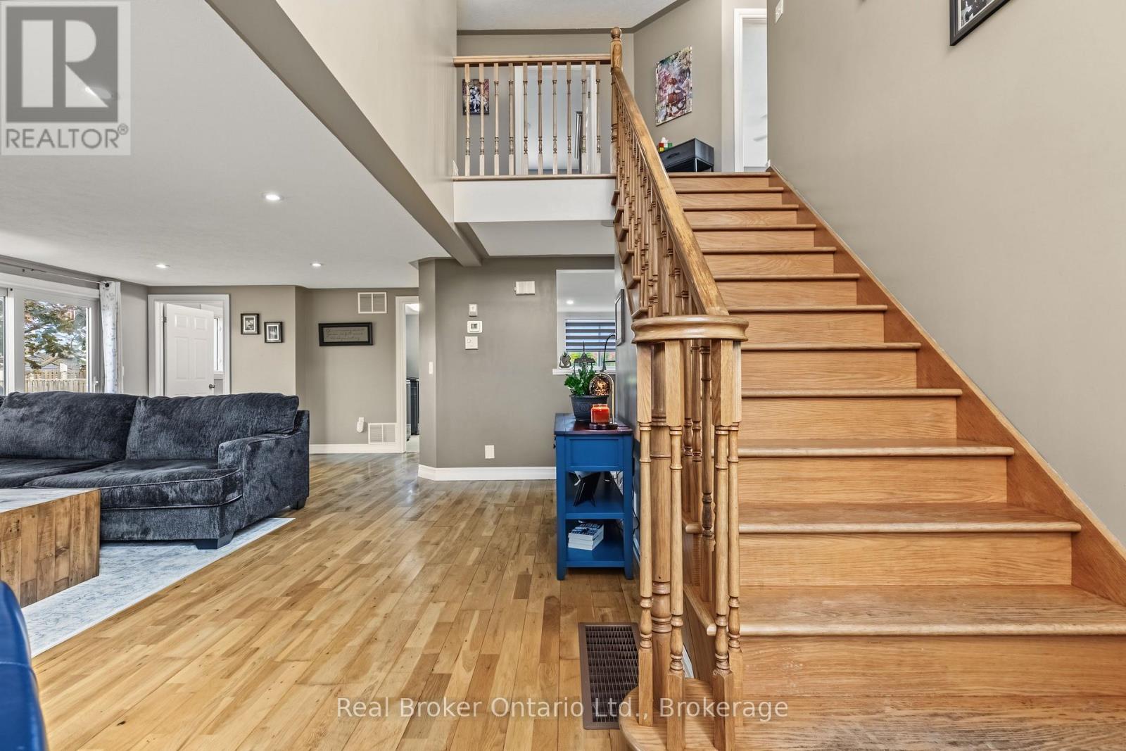 2340 9th Avenue E Property Photo 23