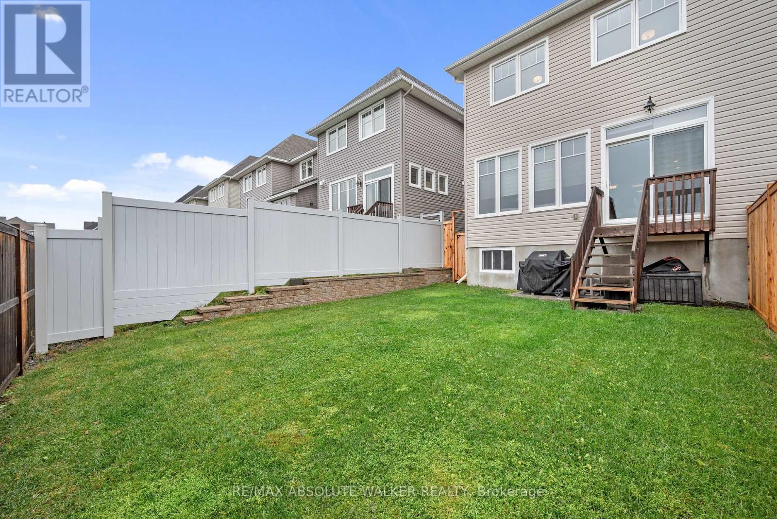 328 Kanashtage Terrace Property Photo 44