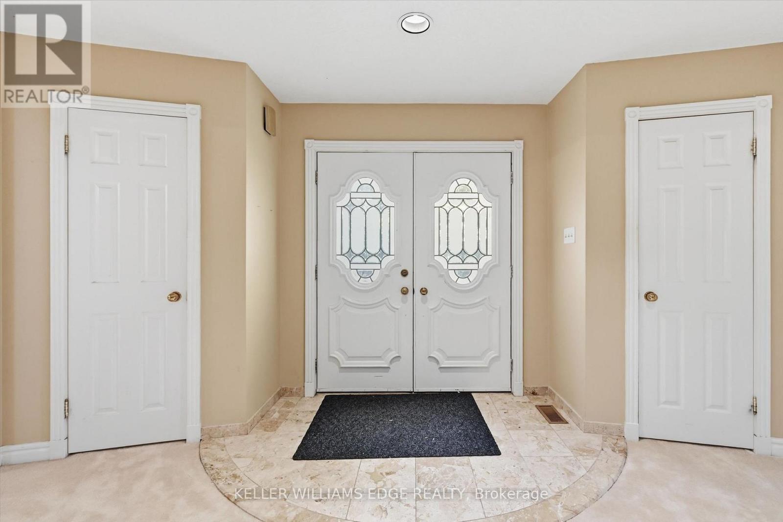 872 6th Conc Road W Property Photo 6