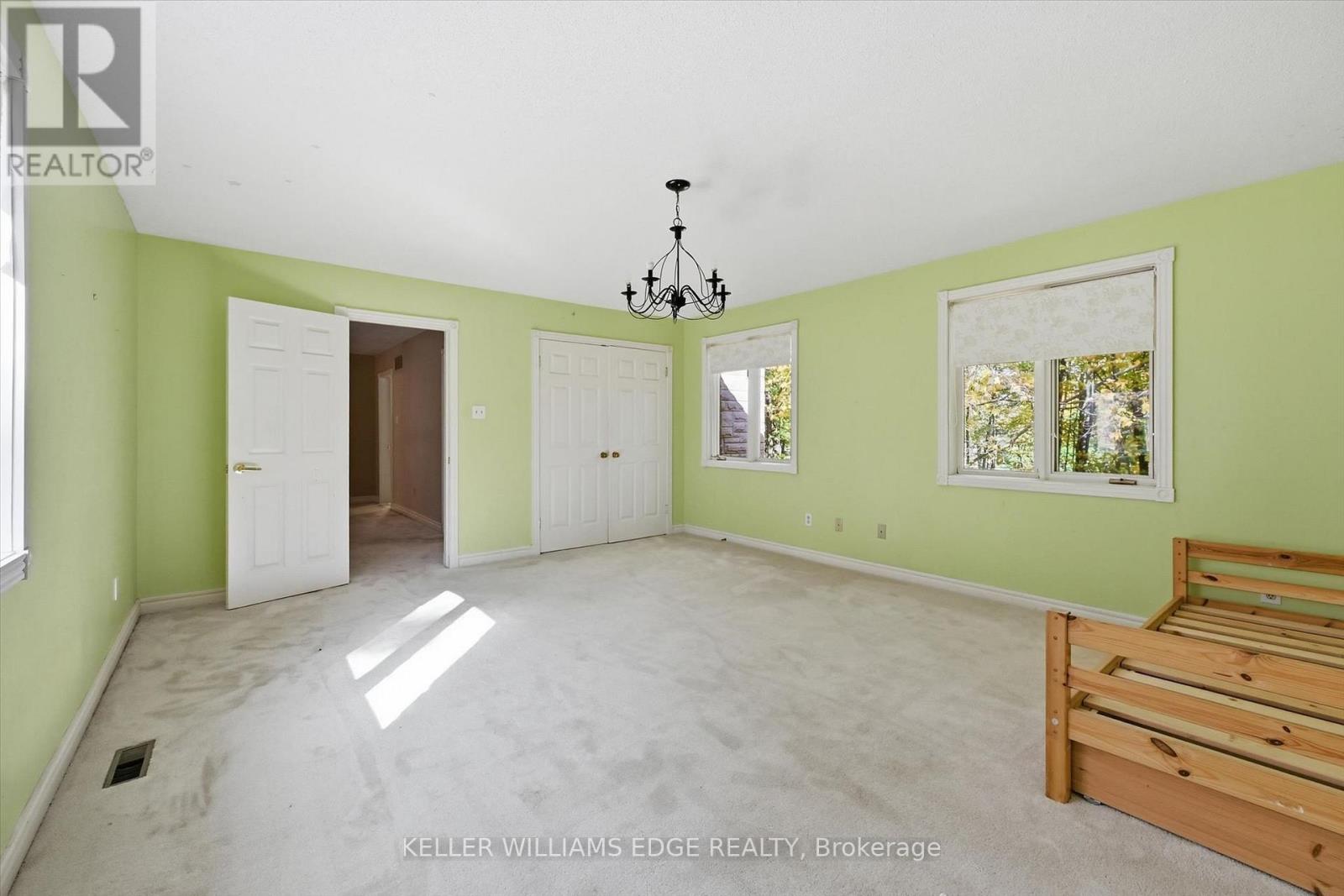 872 6th Conc Road W Property Photo 31